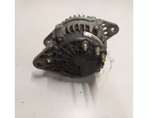 INTERNATIONAL T444E Alternator