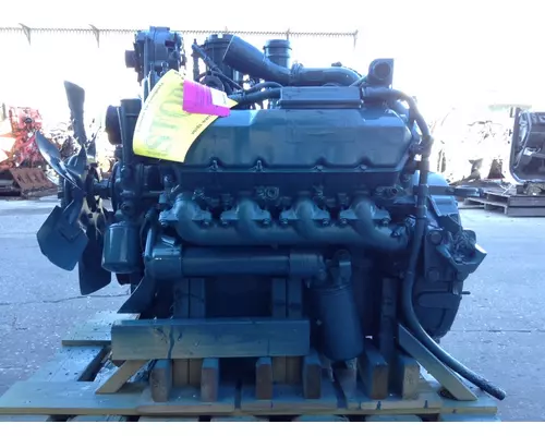 INTERNATIONAL T444E ENGINE ASSEMBLY