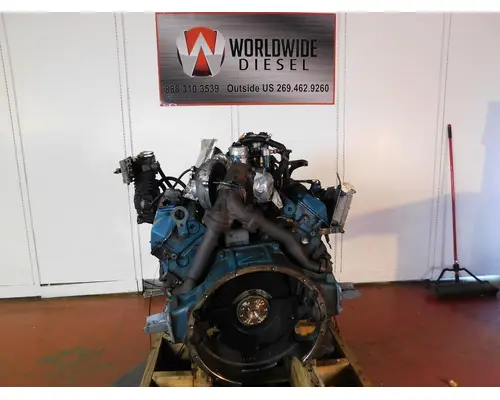 INTERNATIONAL T444E Engine Assembly