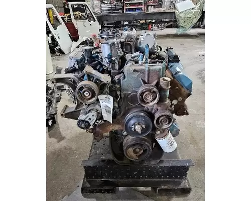 INTERNATIONAL T444E Engine Assembly