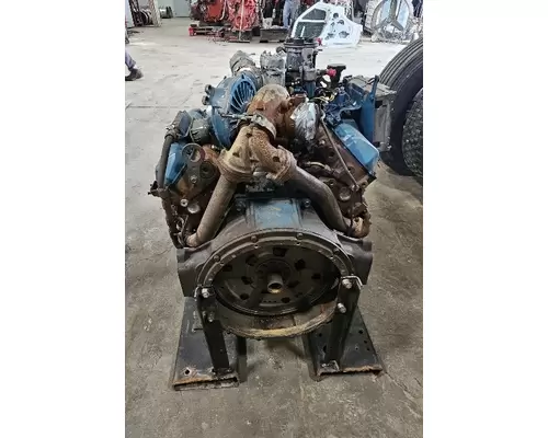 INTERNATIONAL T444E Engine Assembly