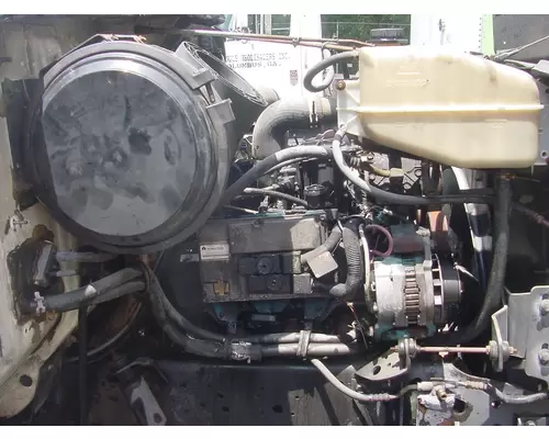 INTERNATIONAL T444E Engine Assembly