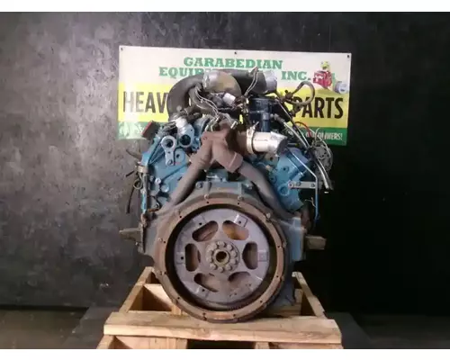 INTERNATIONAL T444E Engine Assembly