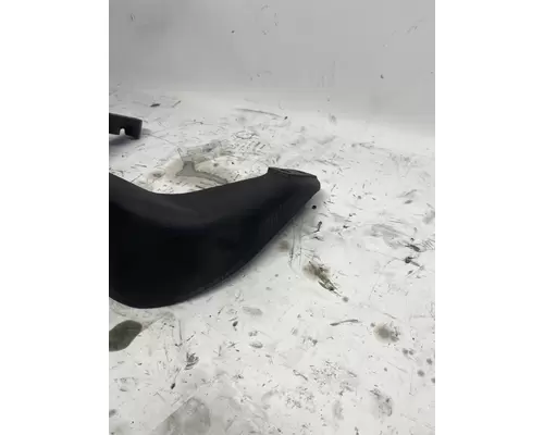 INTERNATIONAL T444E Engine Mounts
