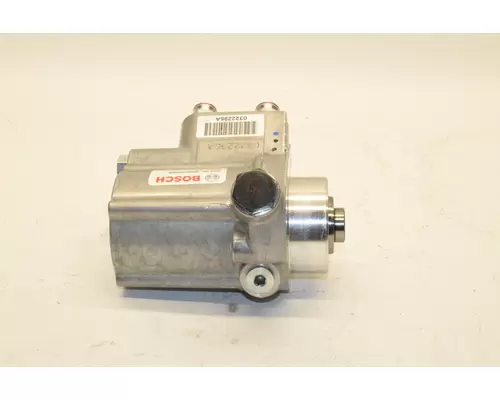 INTERNATIONAL T444E Oil Pump