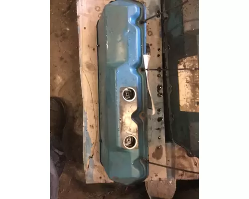 INTERNATIONAL T444E VALVE COVER