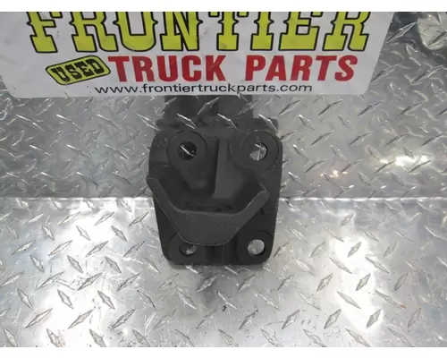 INTERNATIONAL T444 Engine Mounts