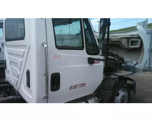 INTERNATIONAL TERRASTAR 2010-2015 DOOR ASSEMBLY, FRONT