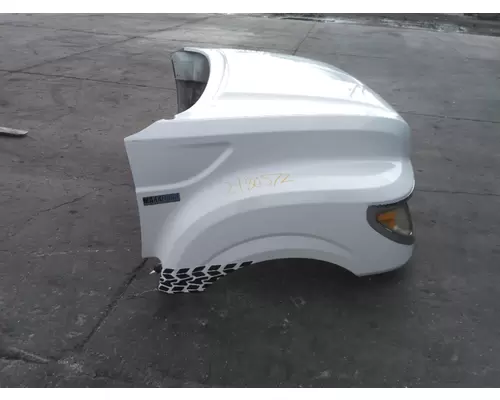 INTERNATIONAL TERRASTAR 2010-2016 HOOD