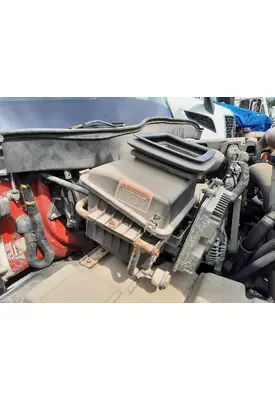 INTERNATIONAL TERRASTAR AIR CLEANER