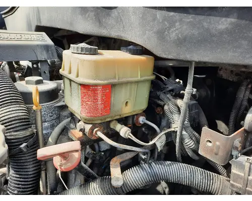INTERNATIONAL TERRASTAR BRAKE MASTER CYLINDER
