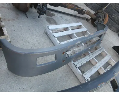 INTERNATIONAL TERRASTAR Bumper Assembly, Front