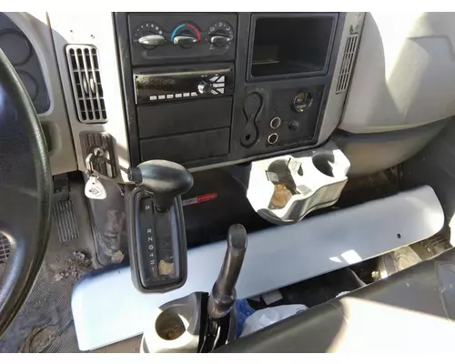 INTERNATIONAL TERRASTAR CAB STEP