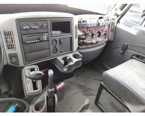 INTERNATIONAL TERRASTAR CAB