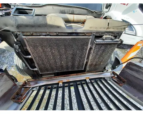 INTERNATIONAL TERRASTAR COOLING ASSEMBLY (RAD, COND, ATAAC)