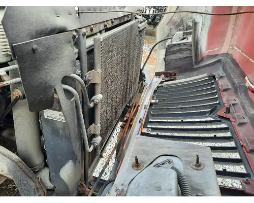 INTERNATIONAL TERRASTAR COOLING ASSEMBLY (RAD, COND, ATAAC)
