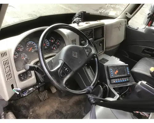 INTERNATIONAL TERRASTAR Cab