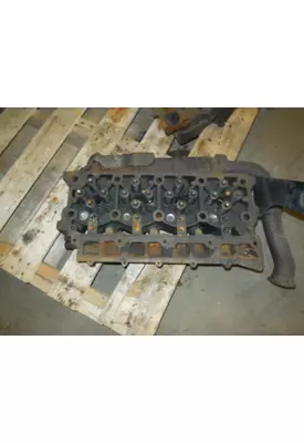 INTERNATIONAL TERRASTAR Cylinder Head