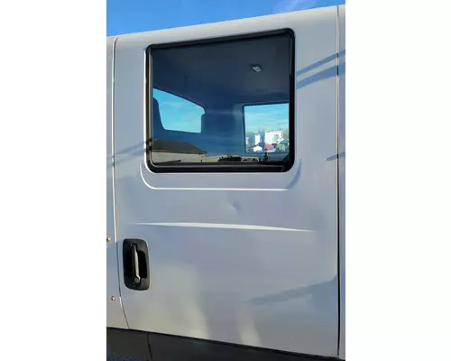 INTERNATIONAL TERRASTAR Door Assembly, Front