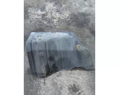 INTERNATIONAL TERRASTAR FENDER, SPLASH SHIELDGUARD