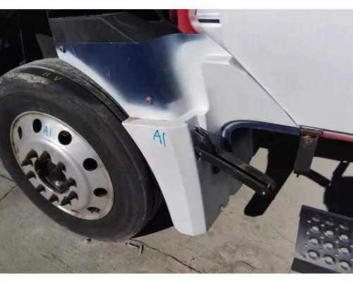 INTERNATIONAL TERRASTAR FENDER EXTENSION