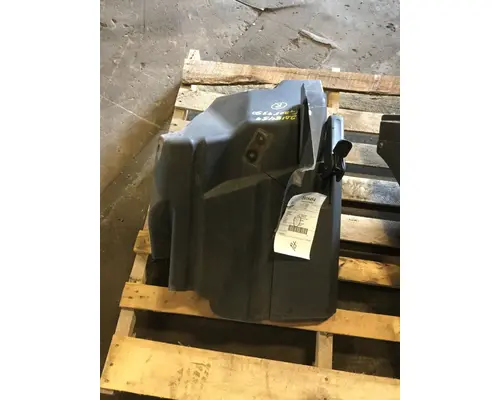 INTERNATIONAL TERRASTAR FENDER EXTENSION