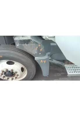 INTERNATIONAL TERRASTAR FENDER EXTENSION