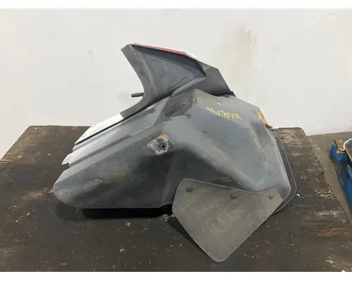 INTERNATIONAL TERRASTAR Fender Extension