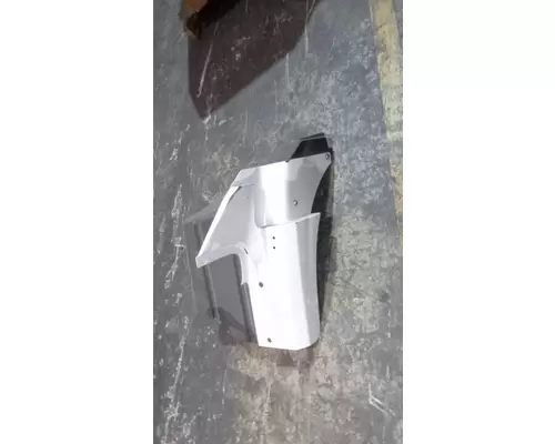 INTERNATIONAL TERRASTAR Fender Extension