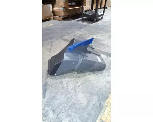 INTERNATIONAL TERRASTAR Fender Extension