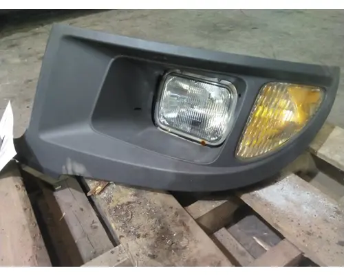 INTERNATIONAL TERRASTAR HEADLAMP BEZEL