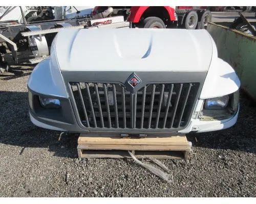 INTERNATIONAL TERRASTAR Hood