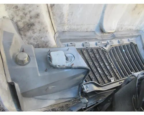 INTERNATIONAL TERRASTAR Hood