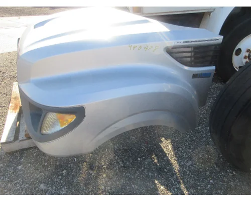 INTERNATIONAL TERRASTAR Hood