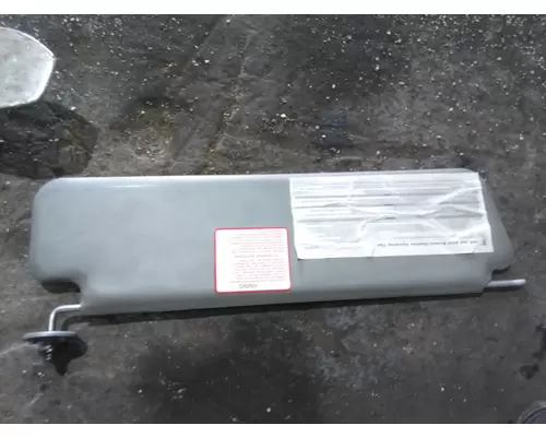 INTERNATIONAL TERRASTAR INTERIOR SUN VISOR