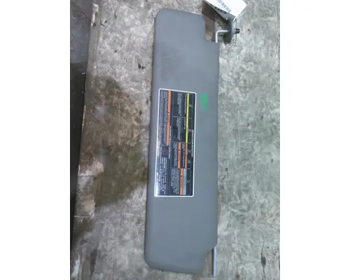 INTERNATIONAL TERRASTAR INTERIOR SUN VISOR