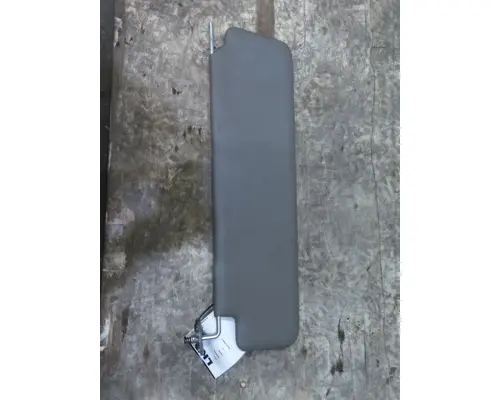 INTERNATIONAL TERRASTAR INTERIOR SUN VISOR