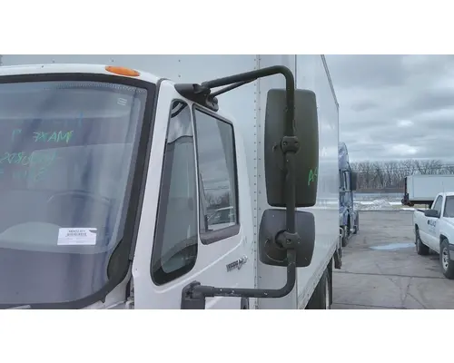 INTERNATIONAL TERRASTAR MIRROR ASSEMBLY CABDOOR