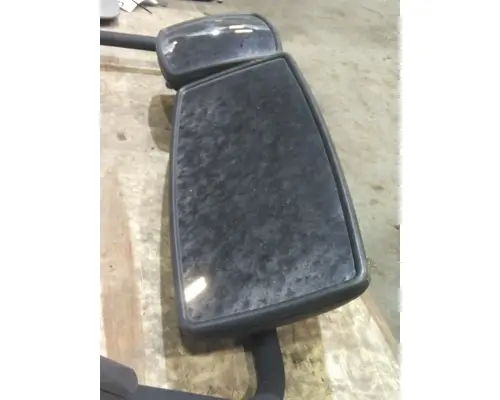 INTERNATIONAL TERRASTAR MIRROR ASSEMBLY CABDOOR