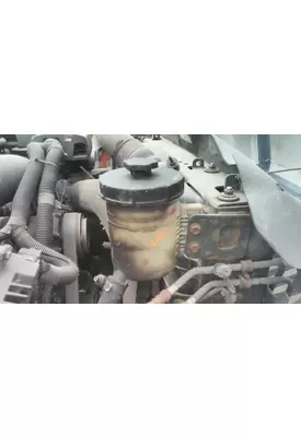 INTERNATIONAL TERRASTAR POWER STEERING RESERVOIR