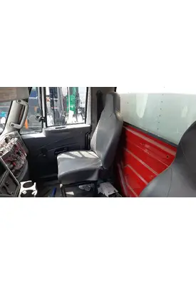 INTERNATIONAL TERRASTAR SEAT, FRONT