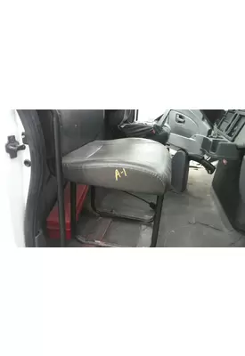 INTERNATIONAL TERRASTAR SEAT, FRONT
