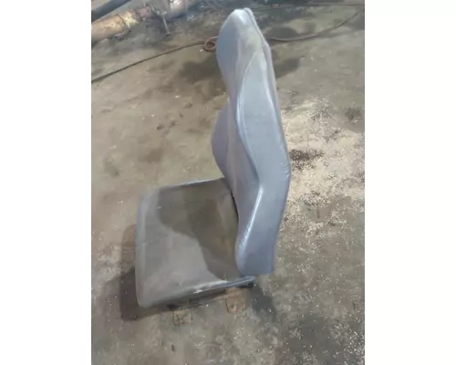 INTERNATIONAL TERRASTAR SEAT, FRONT