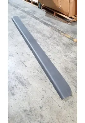 INTERNATIONAL TERRASTAR Side Fairing