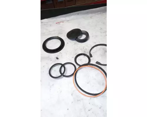 INTERNATIONAL TERRASTAR Steering or Suspension Parts, Misc.