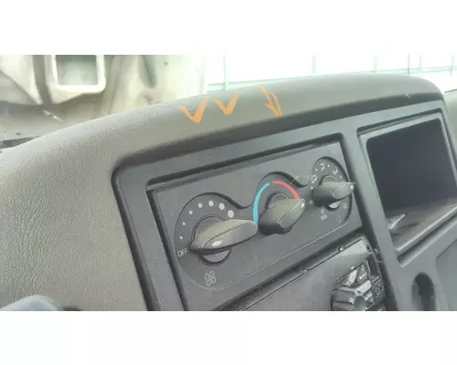 INTERNATIONAL TERRASTAR TEMPERATURE CONTROL