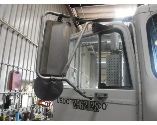 INTERNATIONAL TRANSTAR F4370 Side View Mirror