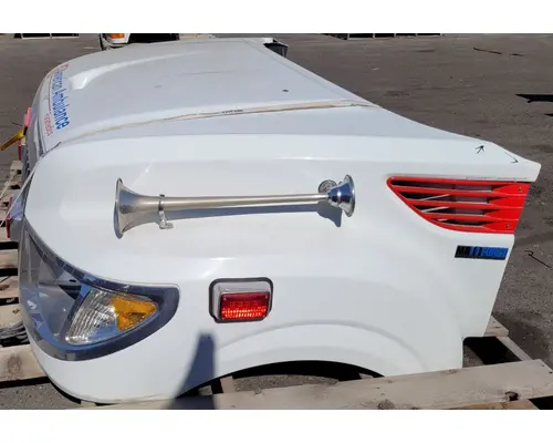 INTERNATIONAL TerraStar Hood