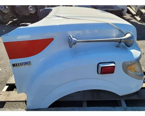 INTERNATIONAL TerraStar Hood