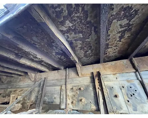 INTERNATIONAL Terrastar Body  Bed